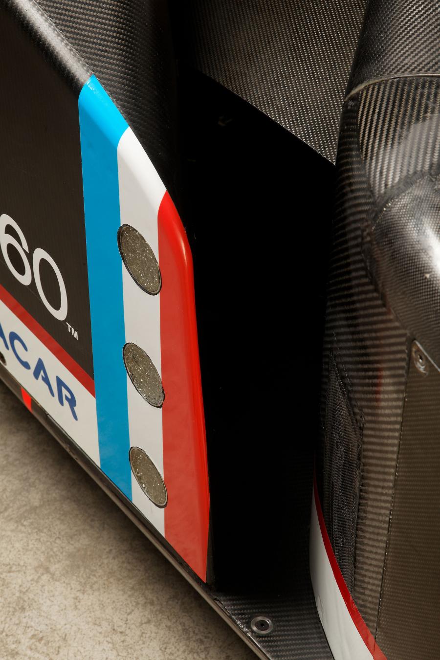  Peugeot 908 V12 HDi 2007 года  (фото 10 из 55)